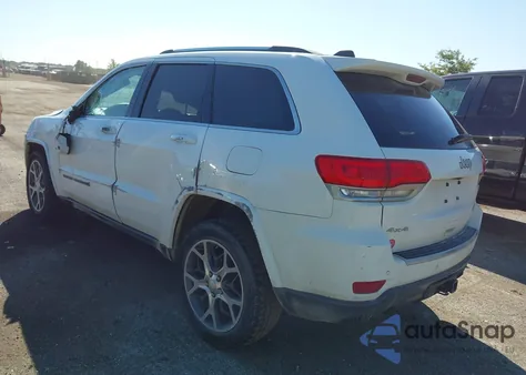 2018 Jeep Grand Cherokee Sterling Edition 4X4 z USA, uszkodzony, nr VIN 1C4RJFBG6JC265071